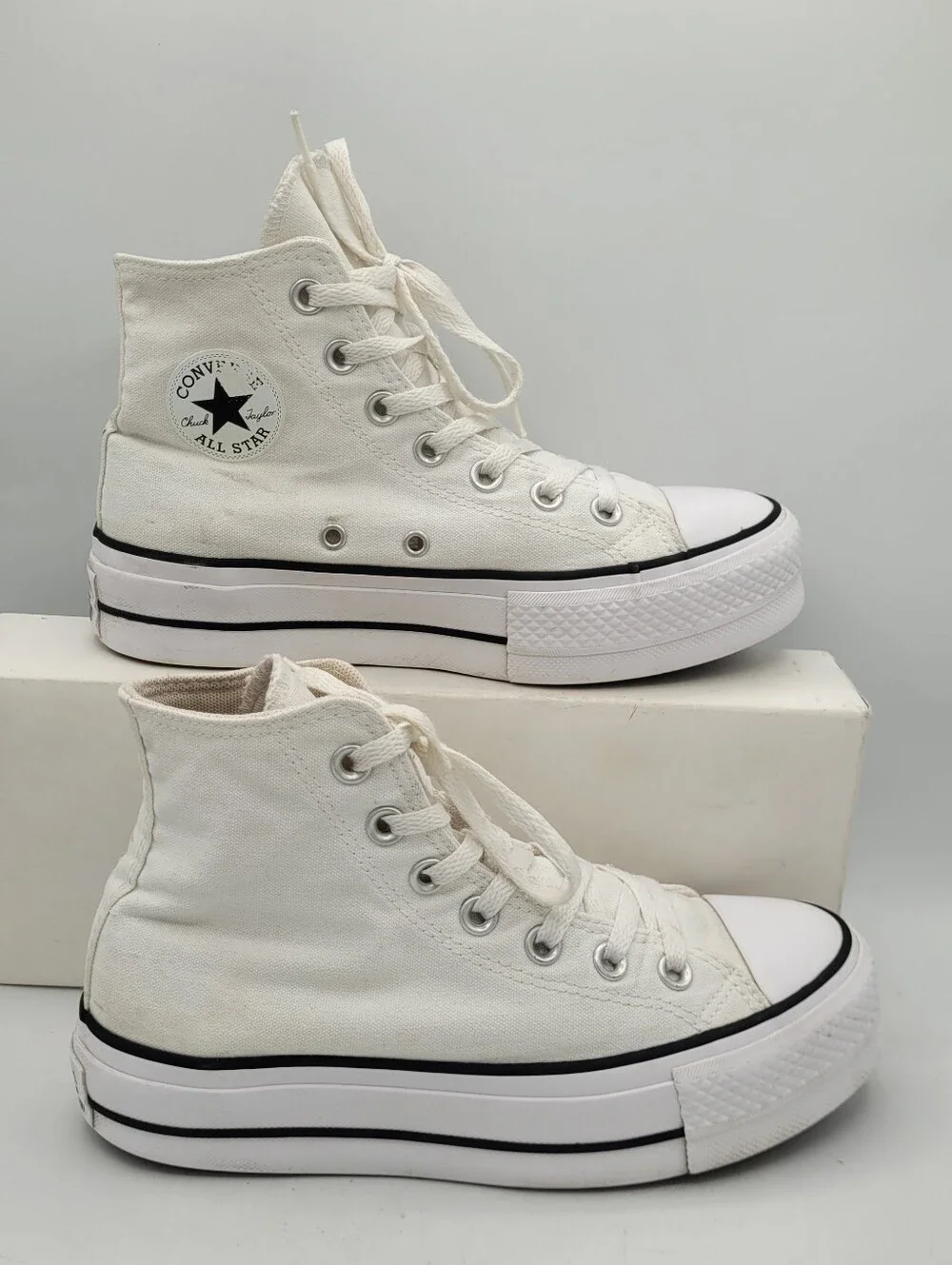 Converse Hightop Platform Shoes Size 5.5 In Womens